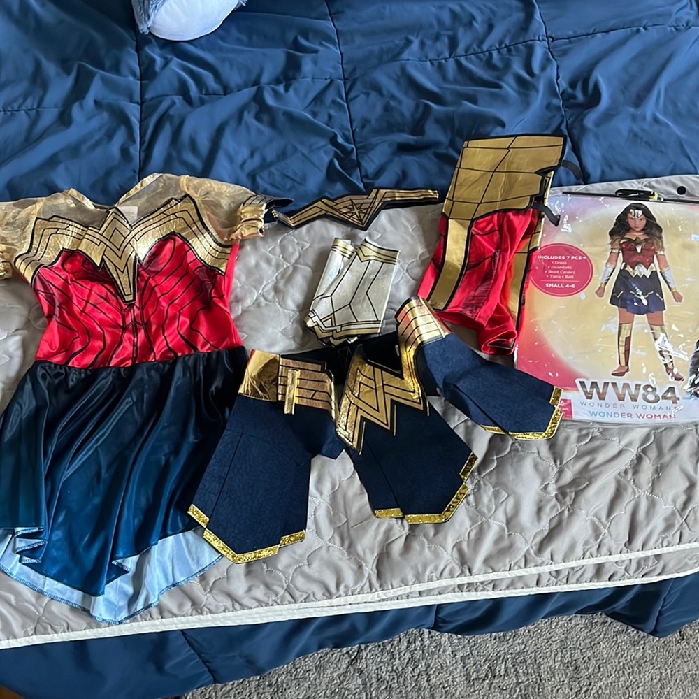 Girls size small Wonder Woman costume
